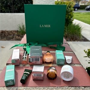 La Mer 6 Piece Skincare Luxury Kit Plus La Mer Box And Wrapping Plus Cream